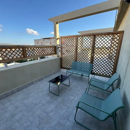 Casa Helios Apartment *